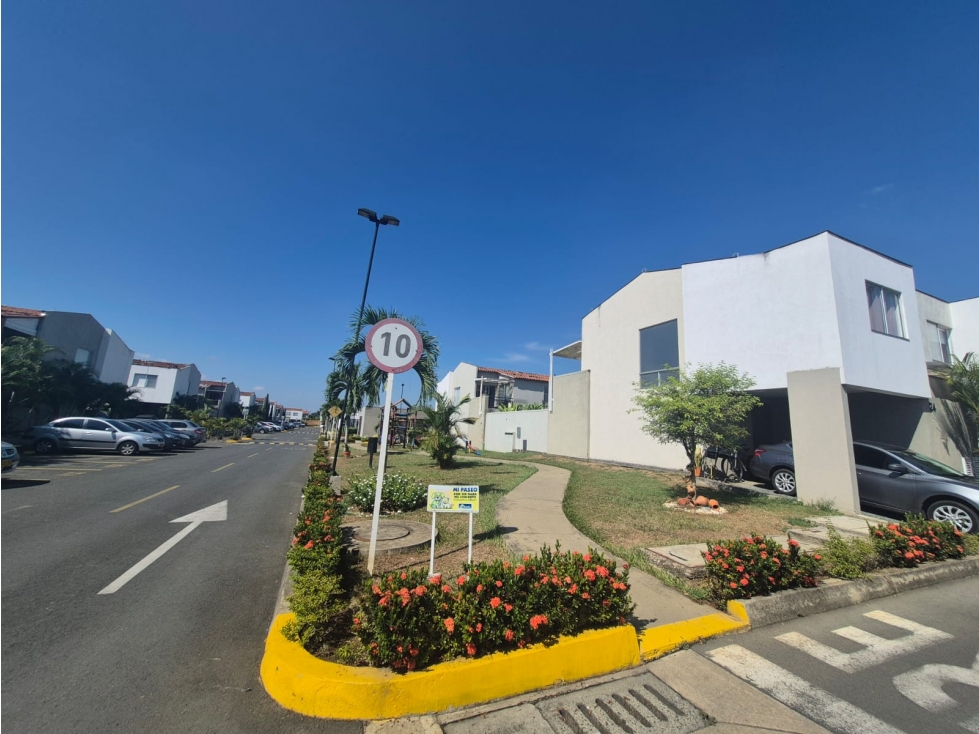 Venta Casa en Conjunto Alondra Ciudad Country Jamundí