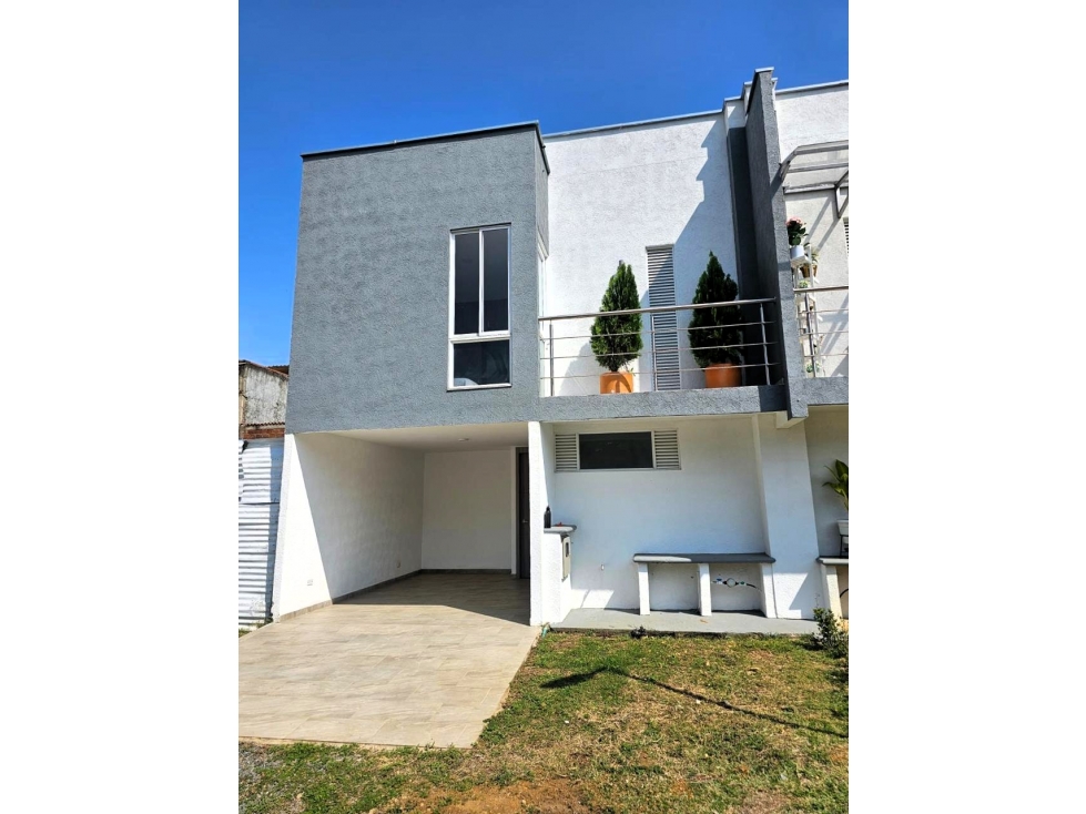 VENTA CASAS Y LOTES- SOLARES DEL COUNTRY
