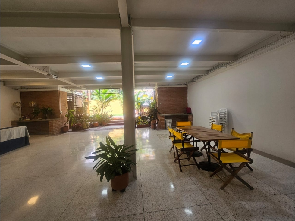 Venta de casa lote en Santa Teresita Residencial Cali — foto 4