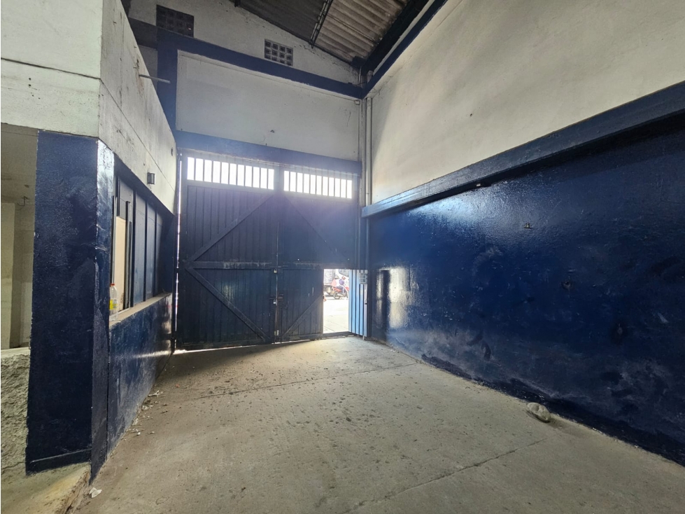 Alquiler Bodega Barrio El Porvenir Oriente de Cali — foto 3
