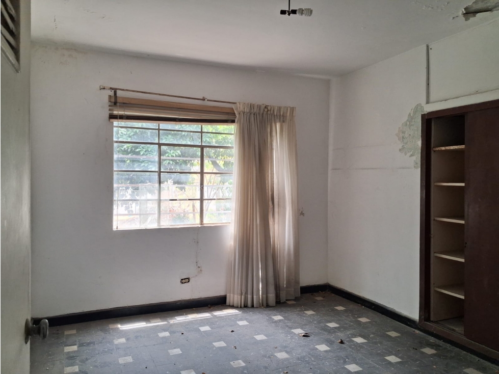VENTA CASA LOTE ESQUINERA EN SANTA TERESITA OESTE DE CALI — foto 6