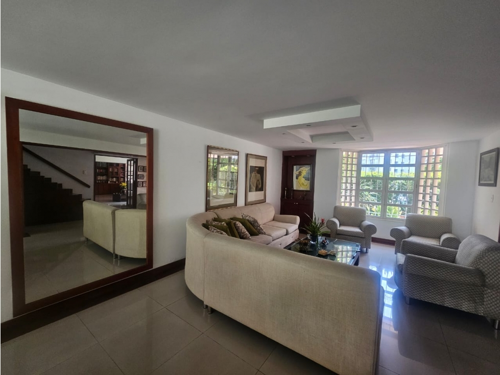 Venta de casa en barrio santa Teresita Oeste de Cali — foto 4