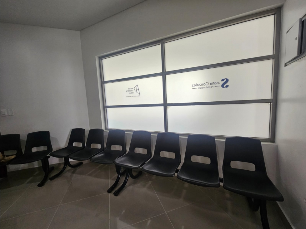 Venta de consultorio en Clinica Farallones Sur de Cali — foto 3