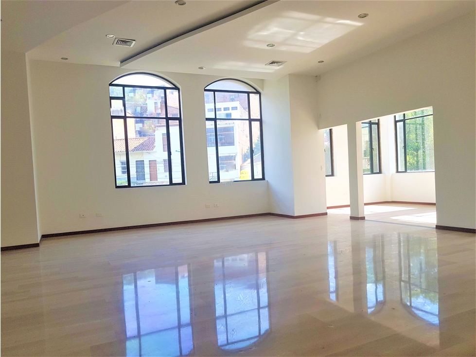 Oficina o Consultorio en arriendo El peñon Cali — foto 2