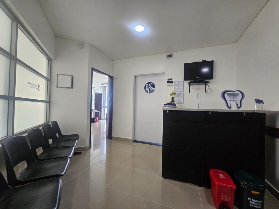 Venta de consultorio en Clinica Farallones Sur de Cali — foto 6