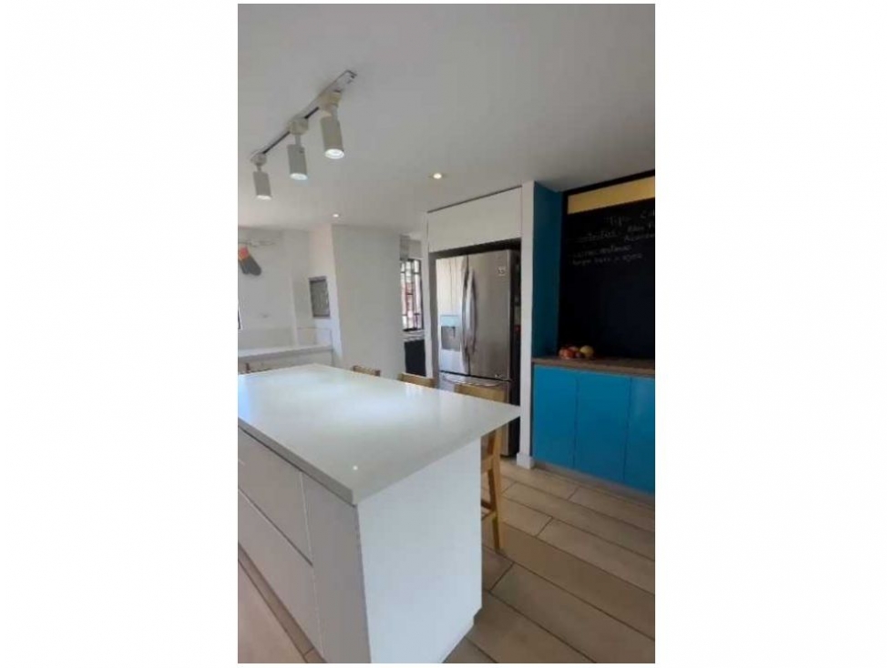 APARTAMENTO EN VENTA SECTOR LAURELES — foto 6