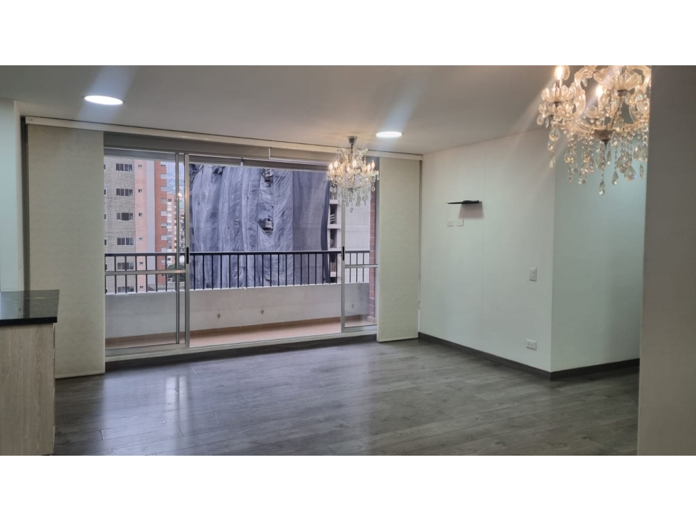 APARTAMENTO PARA LA VENTA UBICADO EN LOS COLORES — foto 3