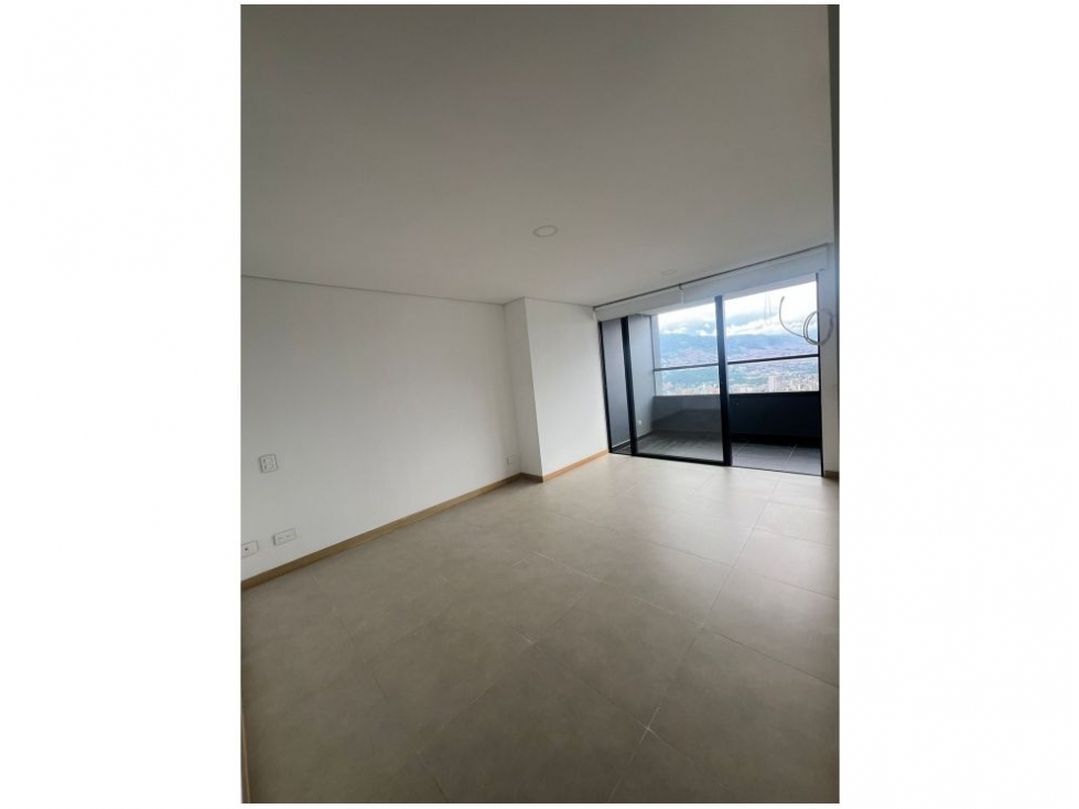(V.I) VENTA DE APARTAMENTO UBICADO EN EL POBLADO SECTOR PALMAS — foto 4
