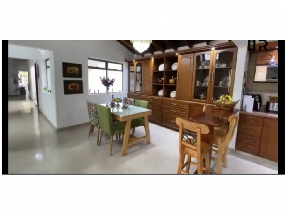 /V.I) CASA EN VENTA ENVIGADO BARRIO MESA EDIFICIO PH TERMINA EN TECHO