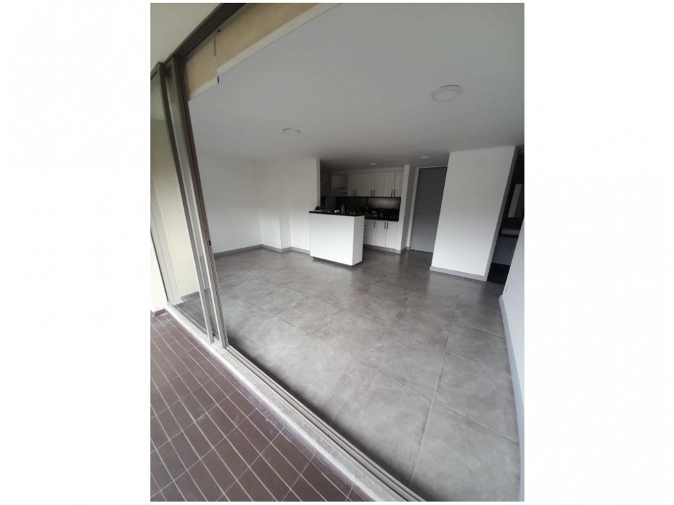 (V.I) APARTAMENTO EN VENTA ENVIGADO UNIDAD CERRADA EN SECTOR PLANO — foto 3
