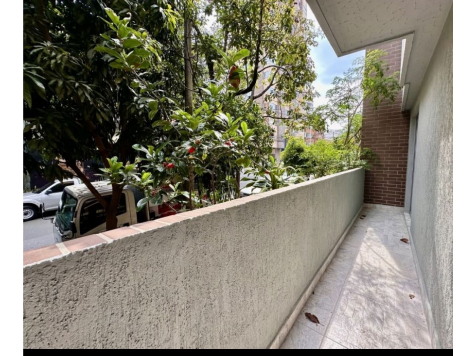 (V.I) AMPLIO APARTAMENTO PARA LA VENTA UBICADO EN LAURELES — foto 5