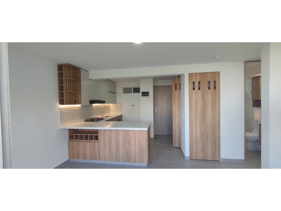 HERMOSO APARTAMENTO PARA LA VENTA UBICADO EN CALASANZ PARTE ALTA — foto 4