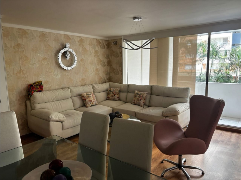 APARTAMENTO PARA LA VENTA UBICADO EN EL SECTOR LA LOMA DEL BERNAL — foto 2