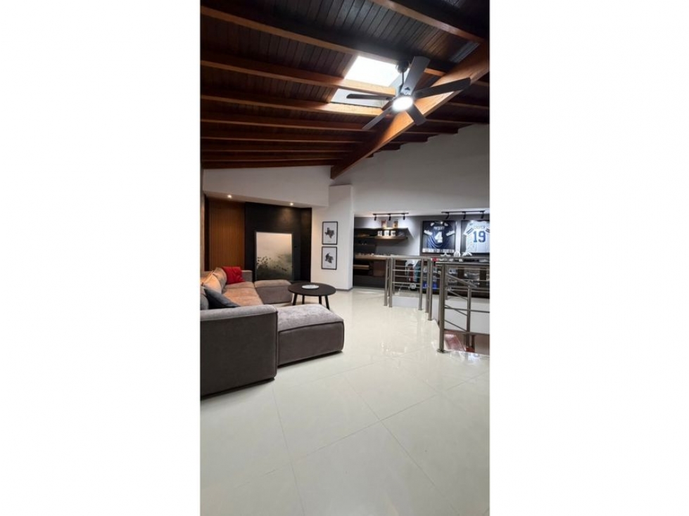 PENTHOUSE EN VENTA O PERMUTA UBICADO EN SABANETA SECTOR AVES MARÍA — foto 5