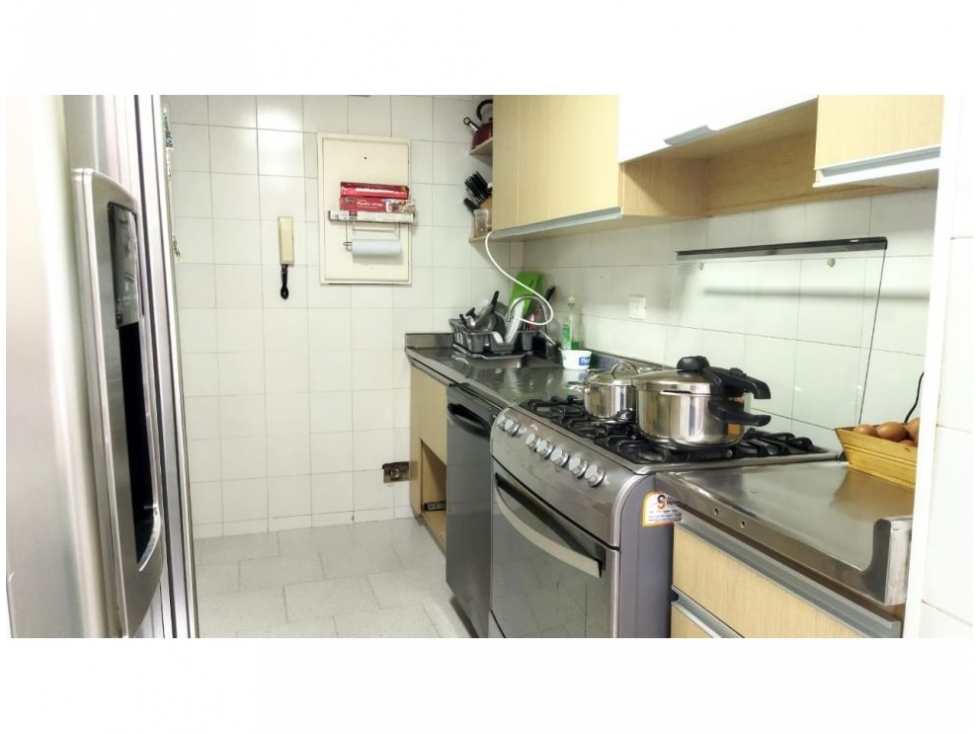 (V.I) APARTAMENTO EN VENTA UBICADO EN EL POBLADO SECTOR EL TESORO  — foto 5