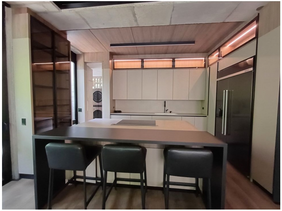 APARTAMENTO AMOBLADO EN VENTA EL POBLADO — foto 3