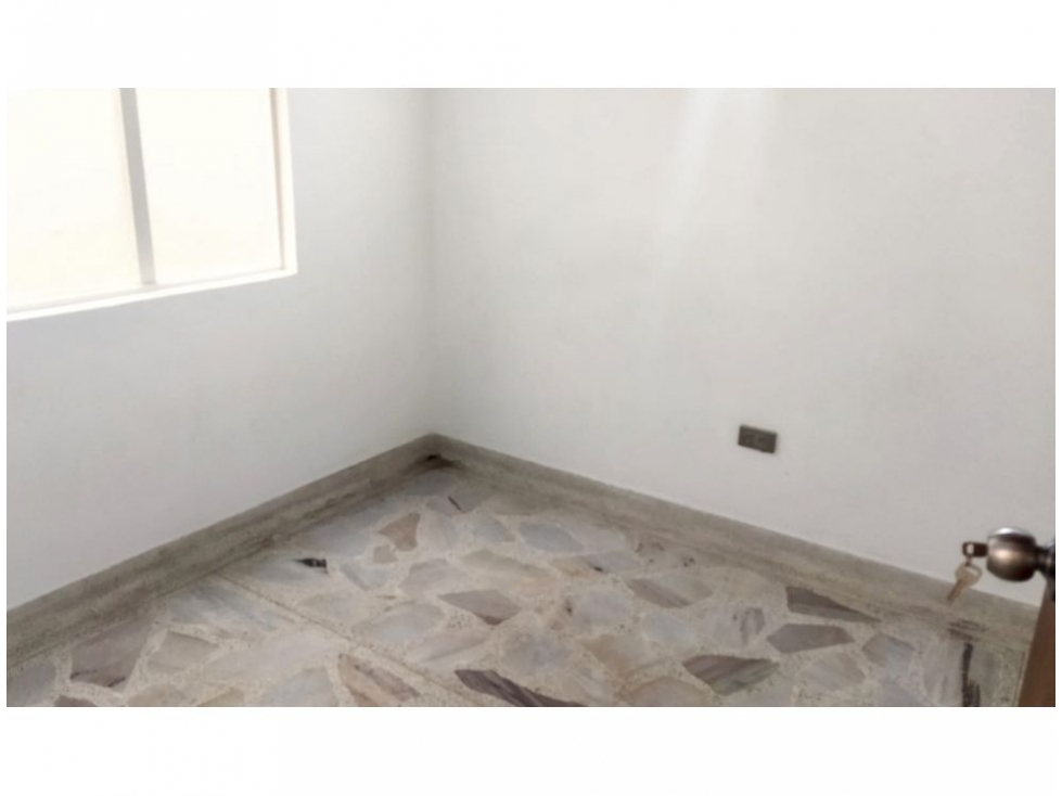 APARTAMENTO DÚPLEX EN VENTA — foto 4