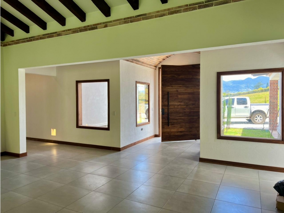 CASA CAMPESTRE EN VENTA EL CARMEN DE VIBORAL