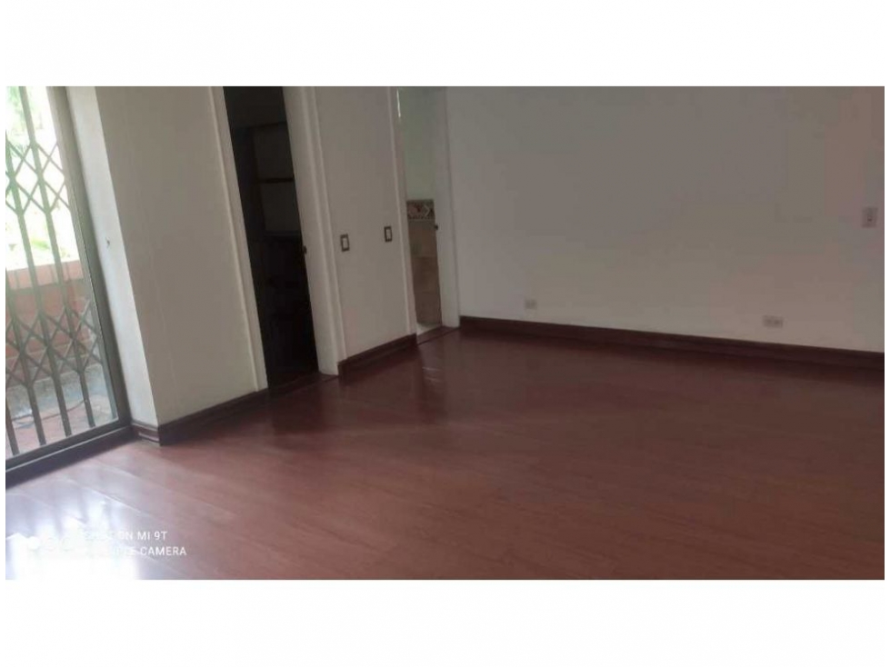 APARTAMENTO EN VENTA EL POBLADO