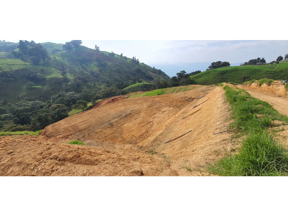 LOTE EN VENTA UBICADO EN SAN PEDRO DE LOS MILAGROS