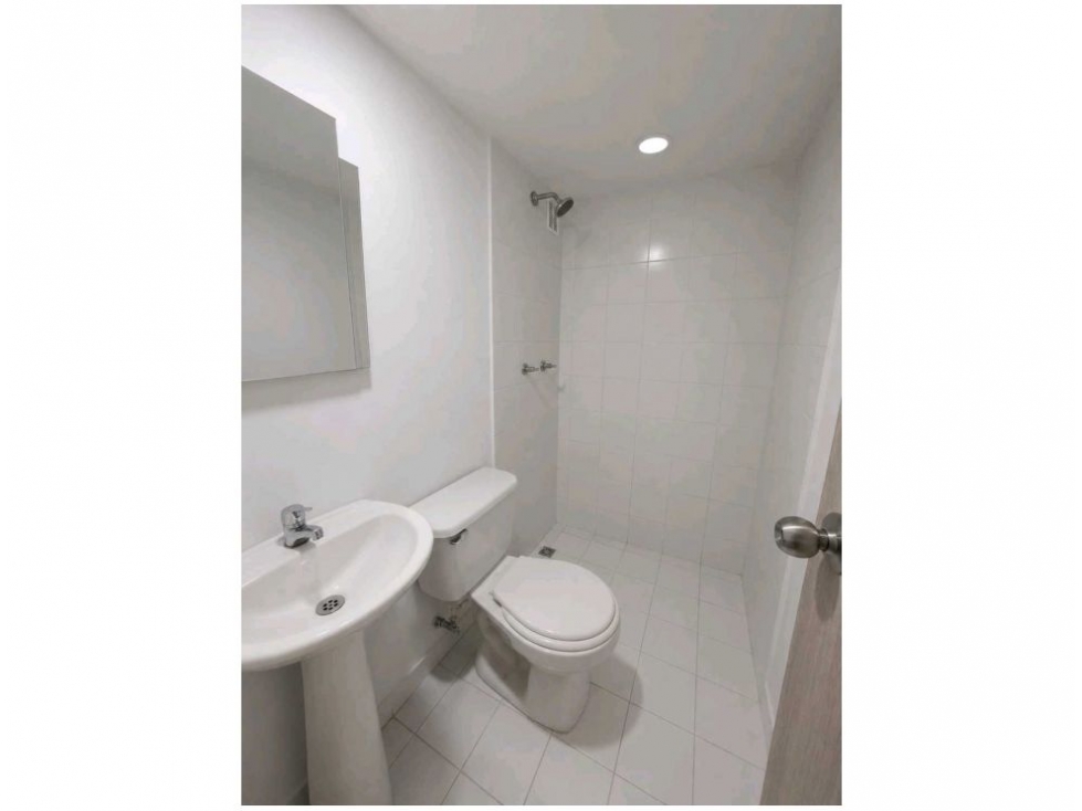 (V.I) APARTAMENTO PARA LA VENTA UBICADO EN ENVIGADO SECTOR LA MINA — foto 5