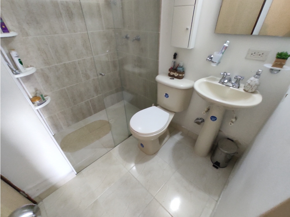 VENTA DE APARTAMENTO EN FLORIDA NUEVA, EXCELENTE UBICACIÓN — foto 6