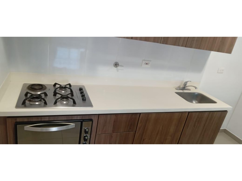 APARTAMENTO PARA LA VENTA EN SABANETA CON EXCELENTES ACABADOS — foto 3
