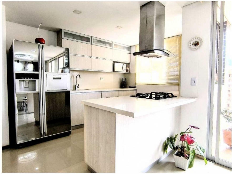 APARTAMENTO PARA LA VENTA UBICADO EN LA CASTELLANA SECTOR LAURELES — foto 4