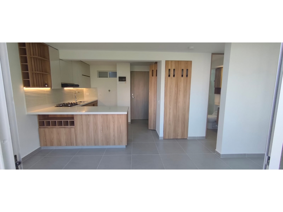 HERMOSO APARTAMENTO PARA LA VENTA UBICADO EN CALASANZ PARTE ALTA — foto 5