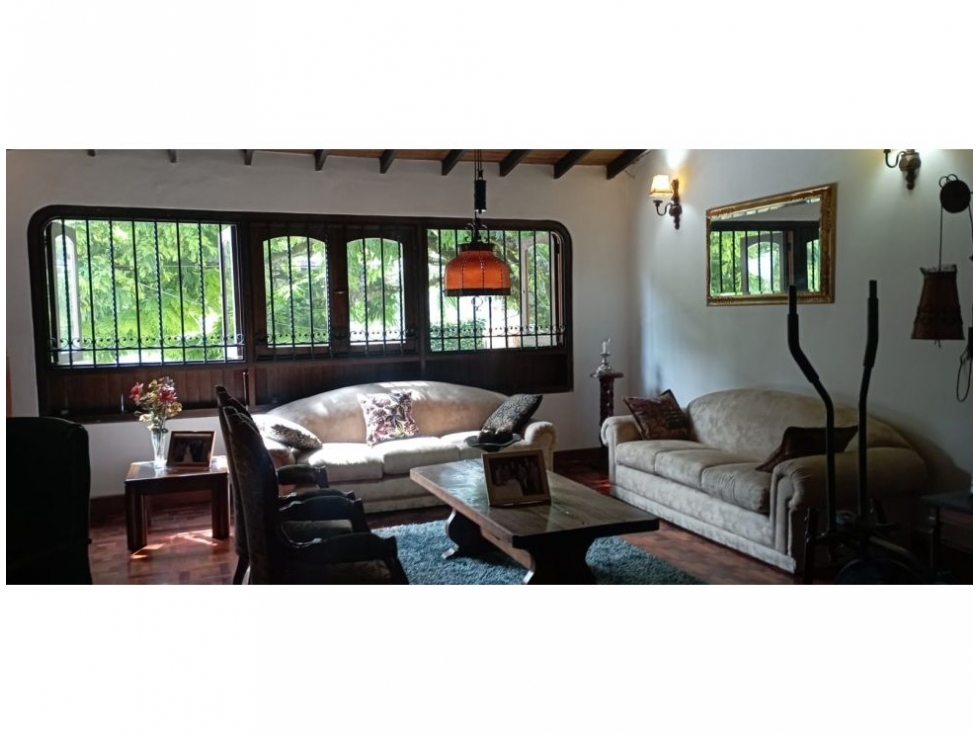 CASA EN VENTA LAURELES, SIMÓN BOLÍVAR