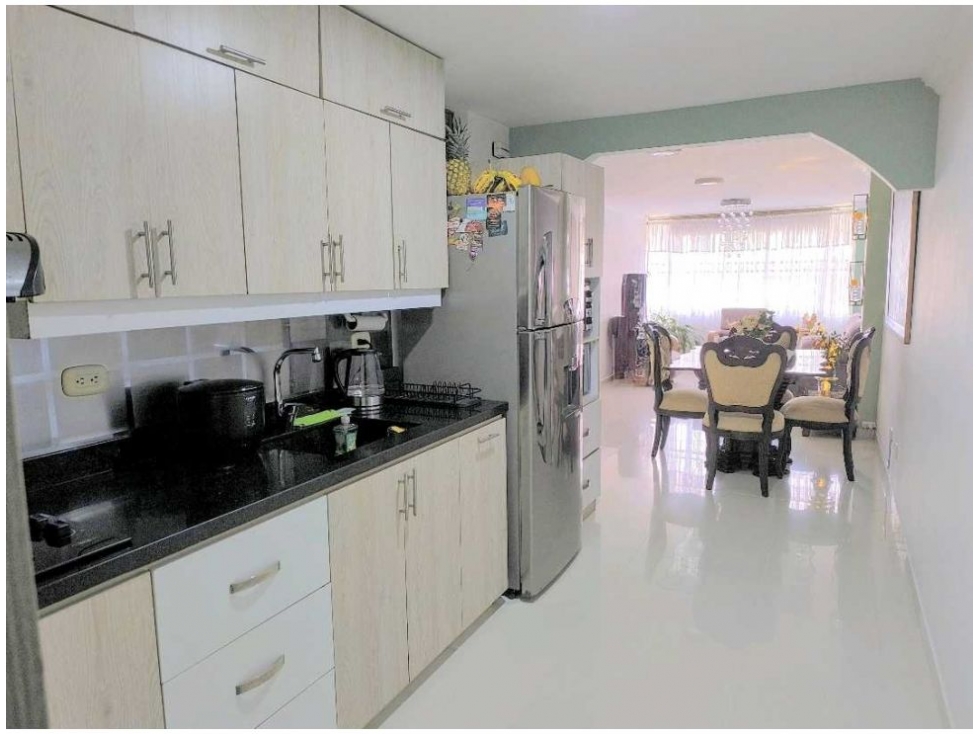 APARTAMENTO PARA LA VENTA UBICADO EN ALMERIA — foto 3