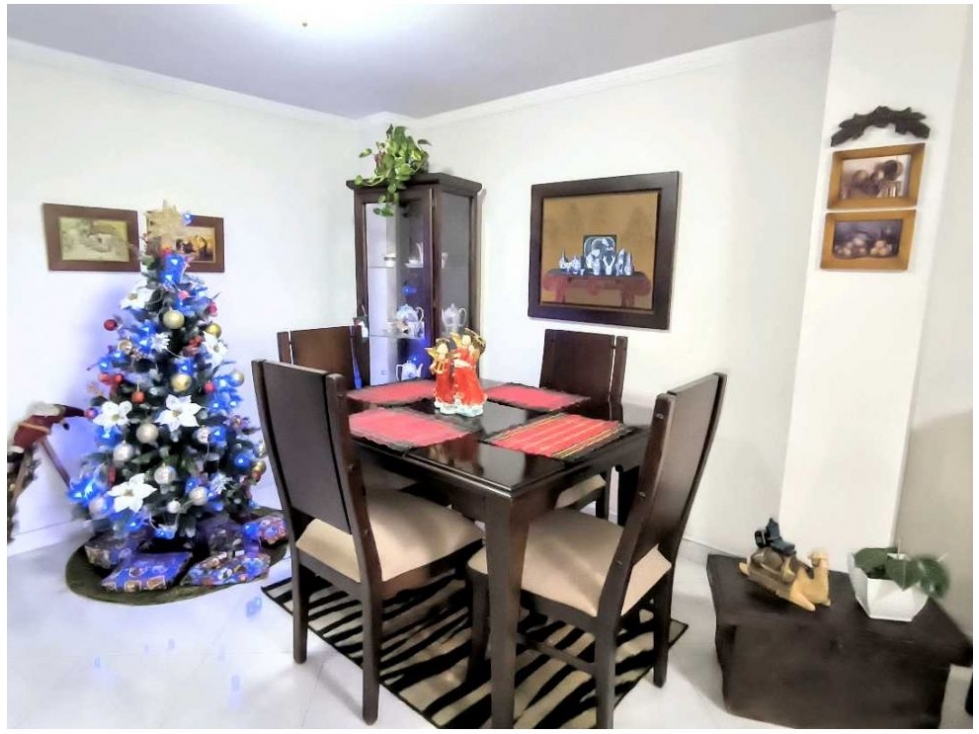 APARTAMENTO EN VENTA EN LA CASTELLANA CUARTO PISO SIN ASCENSOR — foto 4