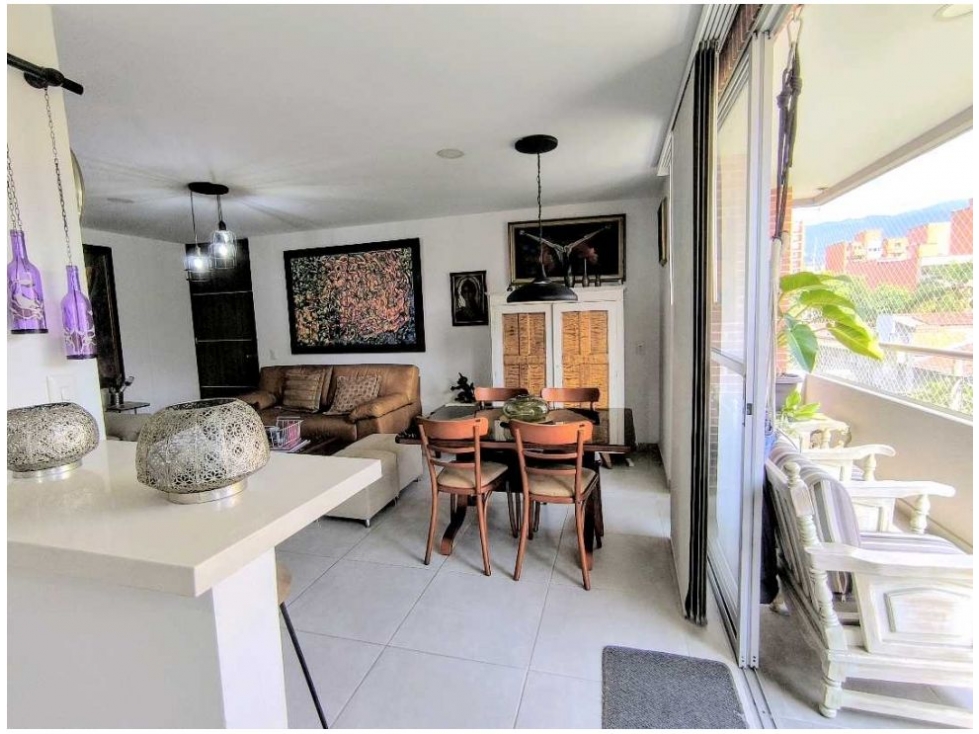 (V.I) APARTAMENTO EN VENTA UBICADO EN LAURELES SECTOR NOGAL — foto 2