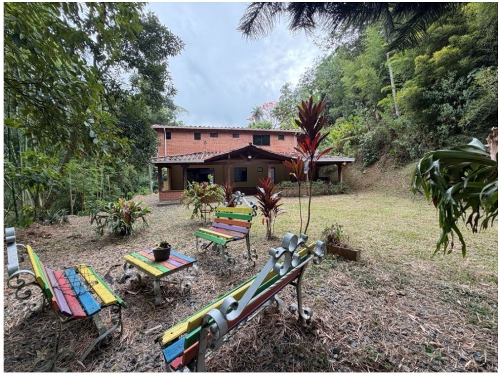 (V.I) CASA CAMPESTRE EN VENTA UBICADA EN ENVIGADO SECTOR EL SALADO — foto 2