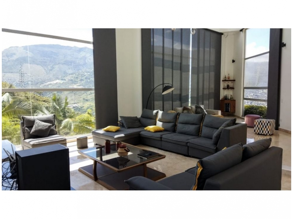 HERMOSA CASA FINCA EN VENTA UBICADA EN COPACABANA UNIDAD CERRADA - 3