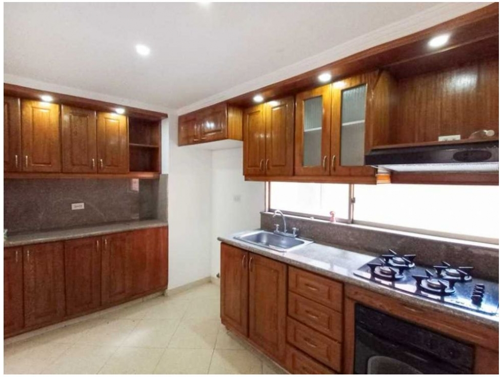 APARTAMENTO UBICADO EN CONQUISTADORES PARA LA VENTA — foto 5