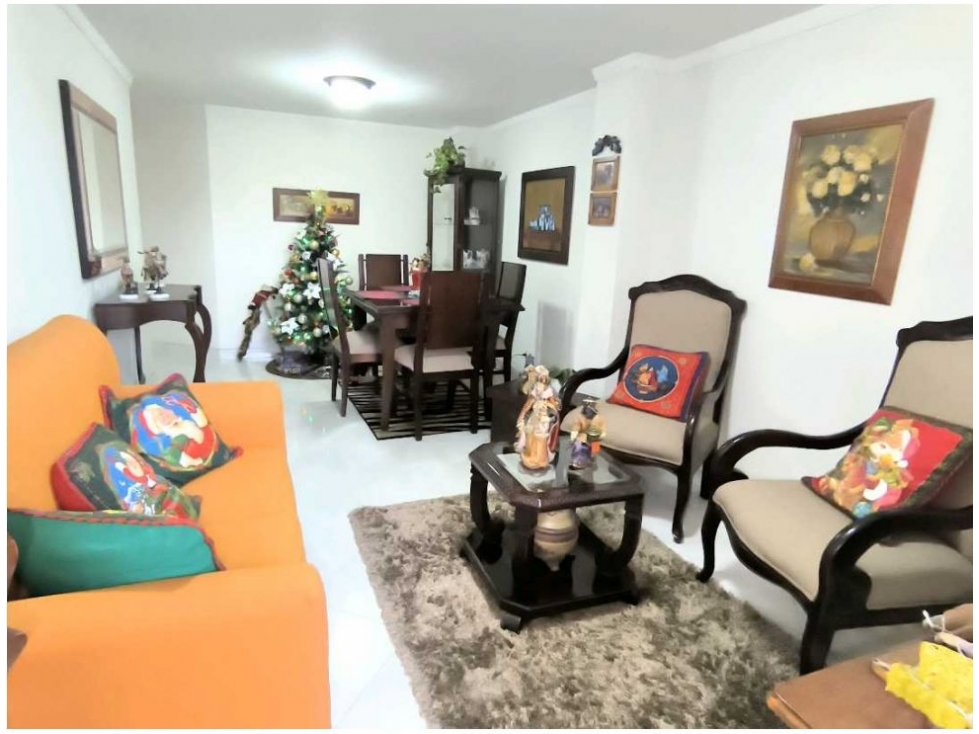 APARTAMENTO EN VENTA EN LA CASTELLANA CUARTO PISO SIN ASCENSOR — foto 2