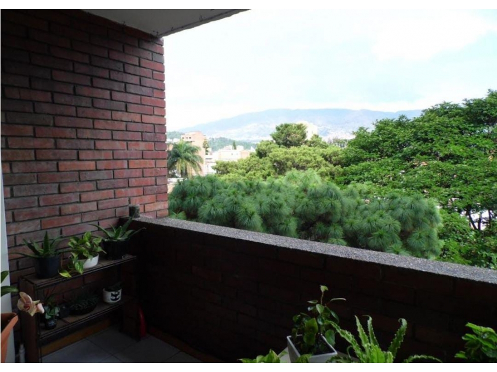 APARTAMENTO EN VENTA SECTOR VELÓDROMO, LAURELES — foto 2