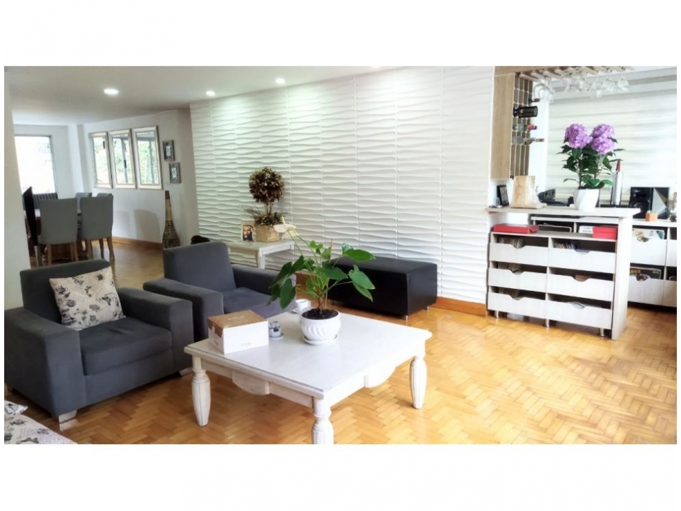 (V.I) APARTAMENTO EN VENTA UBICADO EN EL POBLADO SECTOR EL TESORO  — foto 2