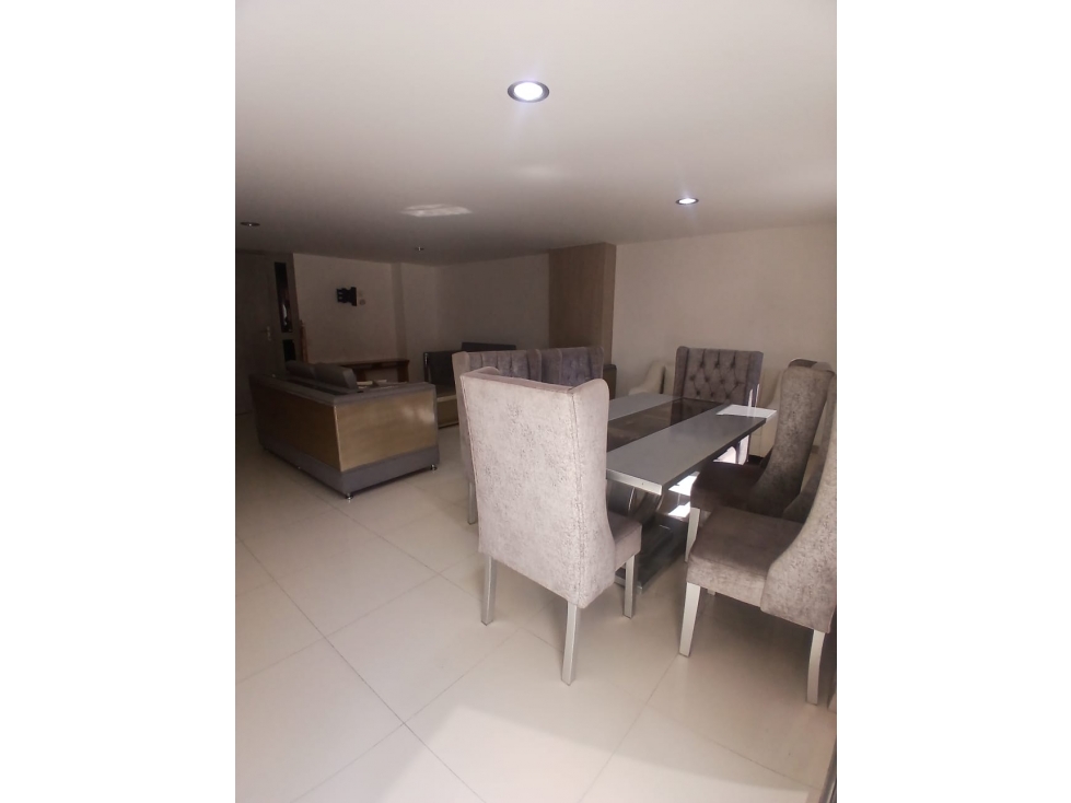 (V.I) APARTAMENTO EN VENTA UBICADO EN LA CASTELLANA