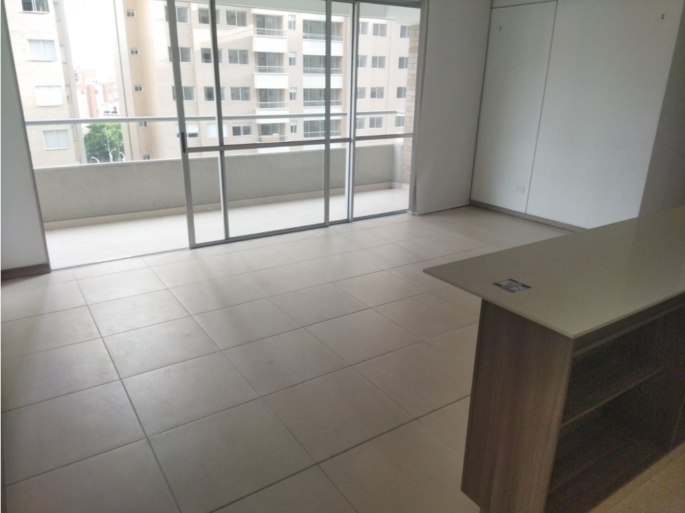 APARTAMENTO EN VENTA SECTOR CALASANZ PARTE BAJA — foto 3