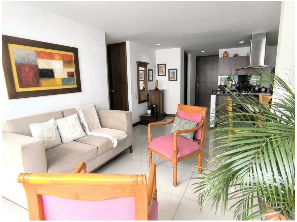 (V.I) AMPLIO APARTAMENTO EN VENTA UBICADO EN LA LOMA DEL INDIO — foto 3