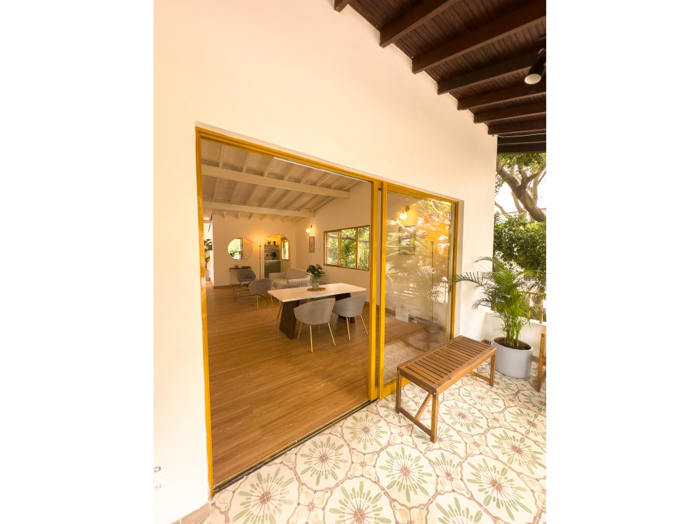 (V.I) EXCLUSIVO APARTAMENTO EN VENTA UBICADO EN LA FLORESTA — foto 2