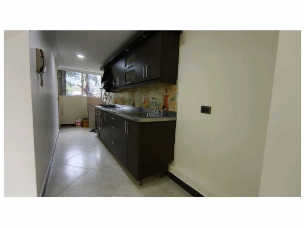 (V.I) AMPLIO APARTAMENTO EN ENVIGADO UNIDAD MILAN 2 PISO EN VENTA — foto 5