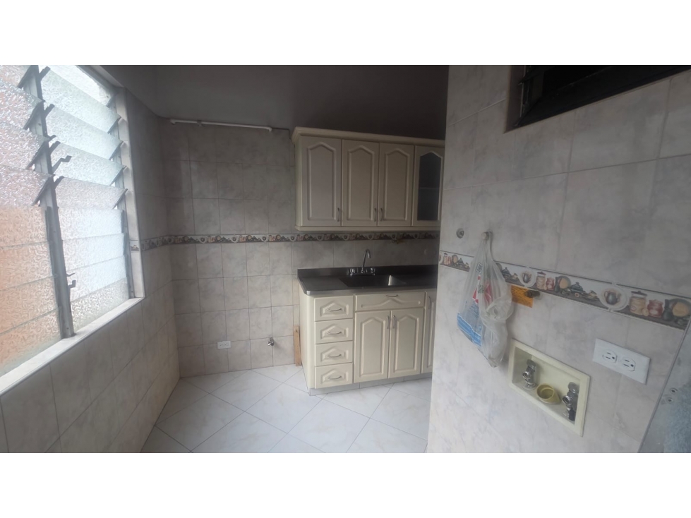 (V.I) APARTAMENTO EN VENTA UBICADO EN LAURELES SECTOR LOS PINOS — foto 5