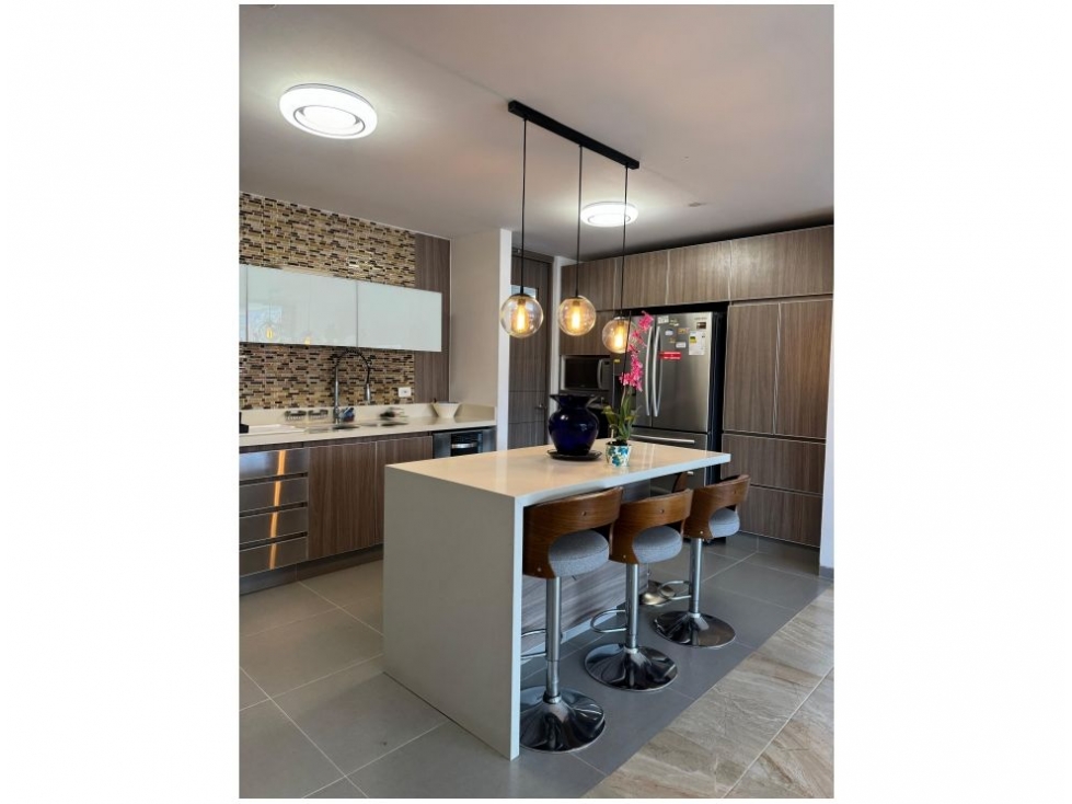 (V.I) APARTAMENTO UBICADO EN ENVIGADO SECTOR EL ESMERALDAL — foto 4