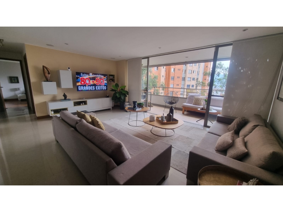 HERMOSO APARTAMENTO EN VENTA UBICADO EN EL POBLADO SECTOR EL TESORO — foto 2