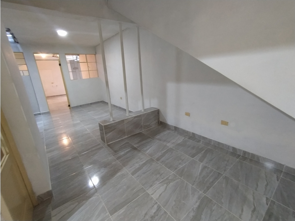 CASA EN VENTA SECTOR PRADO EN EL CENTRO DE MEDELLÍN