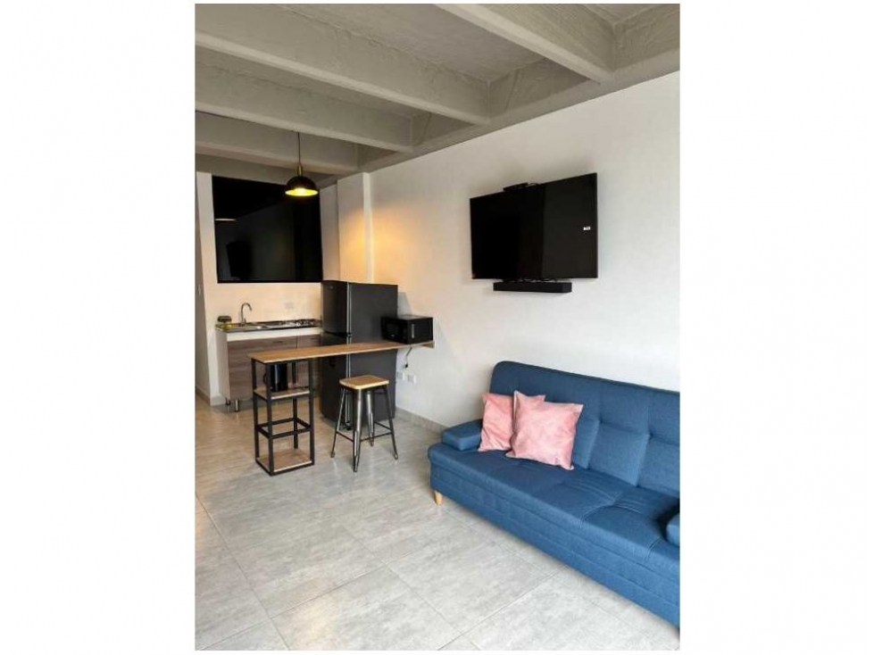 EDIFICIO EN VENTA SECTOR ALTOS DEL POBLADO LLANOGRANDE - 2