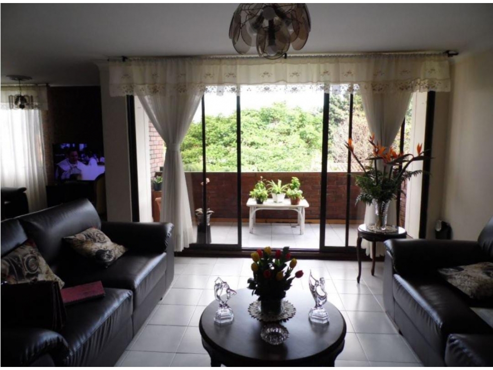 APARTAMENTO EN VENTA SECTOR VELÓDROMO, LAURELES — foto 3